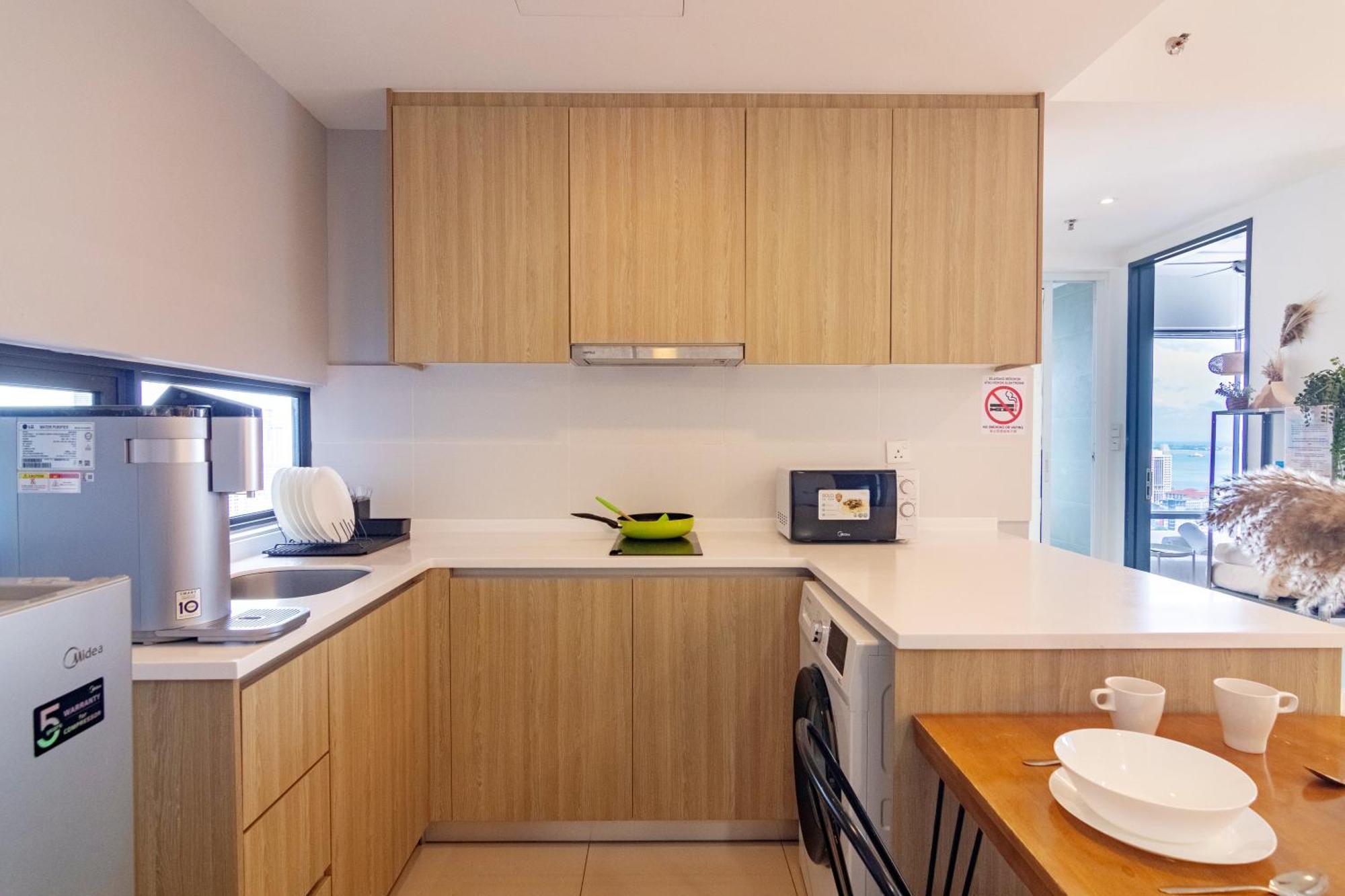 Tropicana 218 Macalister X Airlevate Suites จอร์จทาวน์ ภายนอก รูปภาพ