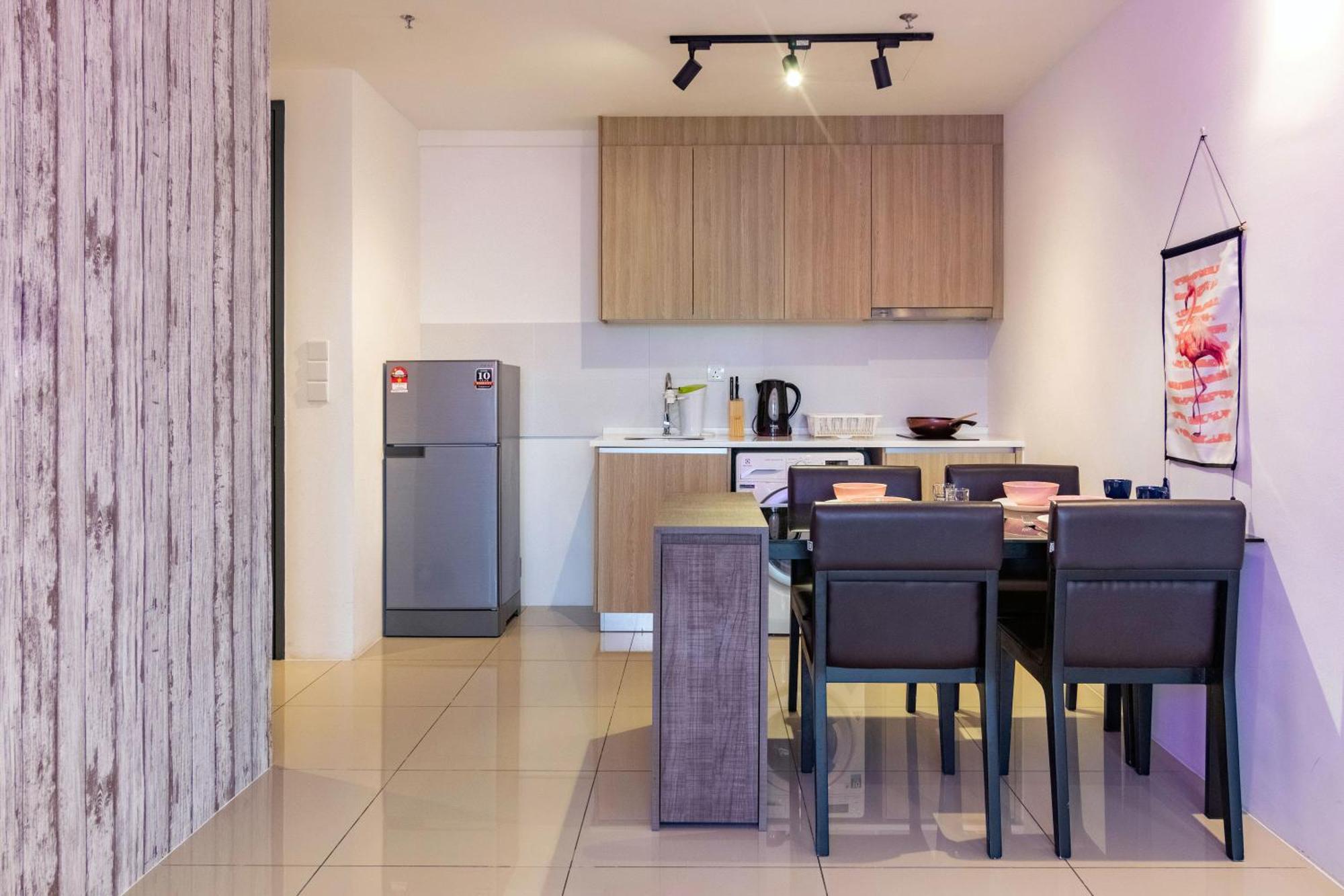 Tropicana 218 Macalister X Airlevate Suites จอร์จทาวน์ ห้อง รูปภาพ